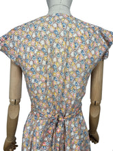 Load image into Gallery viewer, Original 1940’s Fine Cotton Floral Day Dress in Brown, Pink, Blue and White - Bust 36 *
