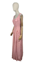 Load image into Gallery viewer, Original 1950&#39;s Pink and White Cotton Full Length Evening Dress with Pockets - Bust 36 *
