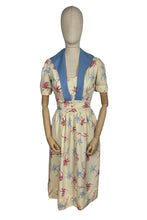 Load image into Gallery viewer, Original Petite Fitting 1940&#39;s 1950&#39;s Novelty Print Dress and Jacket Set with Palm Tree Print in Red, White and Blue Cotton Rayon - Bust 32&quot;
