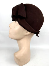 Load image into Gallery viewer, Original 1930's Dark Brown Felt Hat with Oversized Front Bow Trim
