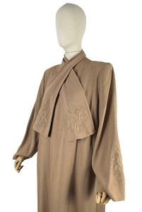 1940s Volup Caldaric Camel Coloured Wool Coat with Soutache and Trapunto Quilting - Bust 44 46
