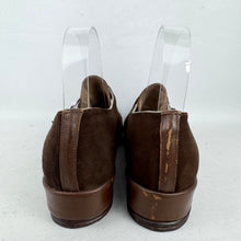 Load image into Gallery viewer, Original 1940's Deadstock CC41 Brown Suede and Leather Wedge Shoes - UK 4
