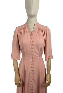 Original 1930’s Pale Pink Crepe Day Dress with Scallop Detailing - Bust 36 38