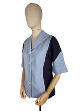 Load image into Gallery viewer, Original 1940&#39;s 1950&#39;s Heavy Linen Jacket in Two-Tone Blue - Bust 38 *
