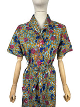 Load image into Gallery viewer, Original 1950's Bold Floral Crisp Cotton Belted Chore Dress by Banner - Blue with Pink Roses - Bust 40 *
