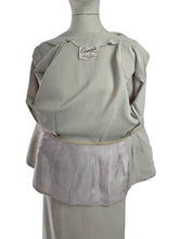 Load image into Gallery viewer, Original 1940&#39;s or 1950&#39;s Moygashel Linen Summer Suit with Beading and Soutache - Bust 34 35 *
