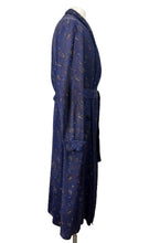Load image into Gallery viewer, Original Men&#39;s 1940&#39;s 1950&#39;s Blue, Red and Cream Paisley Dressing Gown by Tootal - Chest 42
