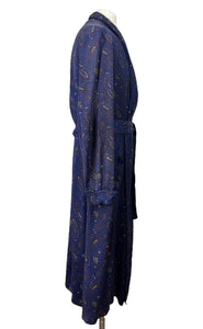 Original Men's 1940's 1950's Blue, Red and Cream Paisley Dressing Gown by Tootal - Chest 42