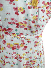 Load image into Gallery viewer, Original Late 1930&#39;s Petite Length Floppy Cotton Floral Day Dress in White, Coral, Pink and Yellow - Bust 32 34
