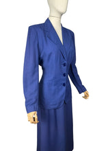 Load image into Gallery viewer, Original 1940&#39;s Hyacinth Blue Fine Linen Skirt Suit by Sacony Palm Beach - Bust 38 40
