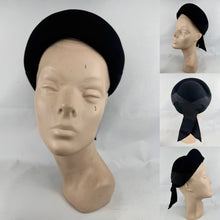 Load image into Gallery viewer, Original 1940's Black Felt Hat with Wide Grosgrain Trim
