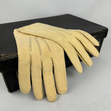 Load image into Gallery viewer, Original 1940&#39;s or 1950&#39;s Men&#39;s Chamois Leather Gloves by Morley With Mother of Pearl Button - Size 8 *
