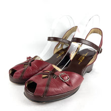 Load image into Gallery viewer, Re-Mix Vintage 1940's Style Peep Toe Wedge Sandals in Brown and Red - UK 7
