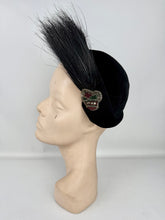 Load image into Gallery viewer, Original 1940&#39;s 1950&#39;s Black Felt Joseph&#39;s Inc Hat with Beaded Crown and Feather Trim
