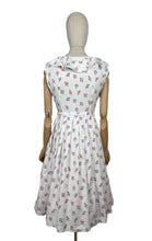 Load image into Gallery viewer, Original 1950&#39;s White, Pink and Green Textured Cotton Belted Day Dress with Roses Print and Frill Collar - Bust 34

