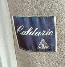 Load image into Gallery viewer, 1940s Volup Caldaric Camel Coloured Wool Coat with Soutache and Trapunto Quilting - Bust 44 46
