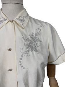 Original 1940's 1950's Cream and Grey Pure Silk Hand Embroidered Blouse - Bust 36 *