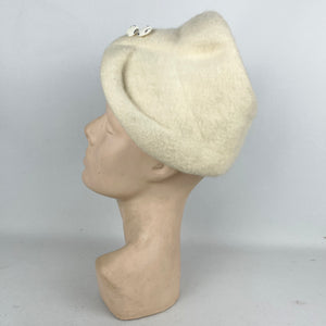 Original 1950's 1960’s Cream Fur Felt Hat with Glass Button Decoration *