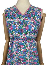 Load image into Gallery viewer, Original 1940's Pink, Blue and White Cotton Apron - Great Chore Dress - Would Make A Great Summer Dress - Bust 34 35
