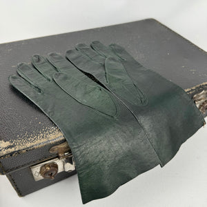 Original 1940's Dark Forest Green Pig Skin Leather Gloves -  Size 6.5 *