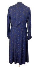 Load image into Gallery viewer, Original Men&#39;s 1940&#39;s 1950&#39;s Blue, Red and Cream Paisley Dressing Gown by Tootal - Chest 42
