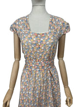Load image into Gallery viewer, Original 1940’s Fine Cotton Floral Day Dress in Brown, Pink, Blue and White - Bust 36 *
