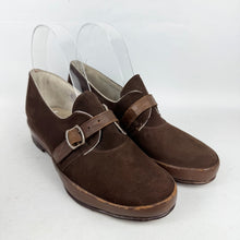 Load image into Gallery viewer, Original 1940's Deadstock CC41 Brown Suede and Leather Wedge Shoes - UK 4
