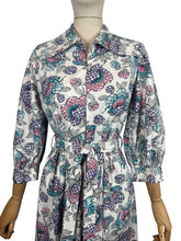 Load image into Gallery viewer, 1940’s White Cotton Belted Zip Front House Dress with Bold Floral Print in Pink, Black, Purple and Green - Bust 38 *
