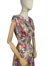 Load image into Gallery viewer, Original 1950&#39;s Nylon Dress with Full Circle Skirt in Grey, Red, Yellow and White - Bust 38 40 *
