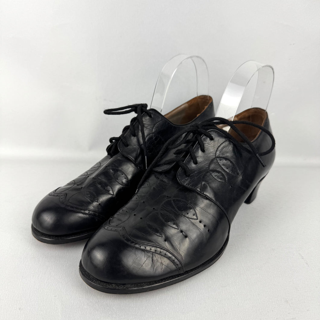 Original 1930's 1940's Inky Black Leather Lace Up Shoes with Punch Detail - UK 6 or 6.5