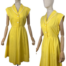 Load image into Gallery viewer, 1950&#39;s Reproduction Yellow and White Cotton Summer Dress - Bust 38 39 *
