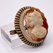 Load image into Gallery viewer, Original 1940&#39;s Brown and Cream Wartime Make Do and Mend Wirework Brooch with Cameo Middle
