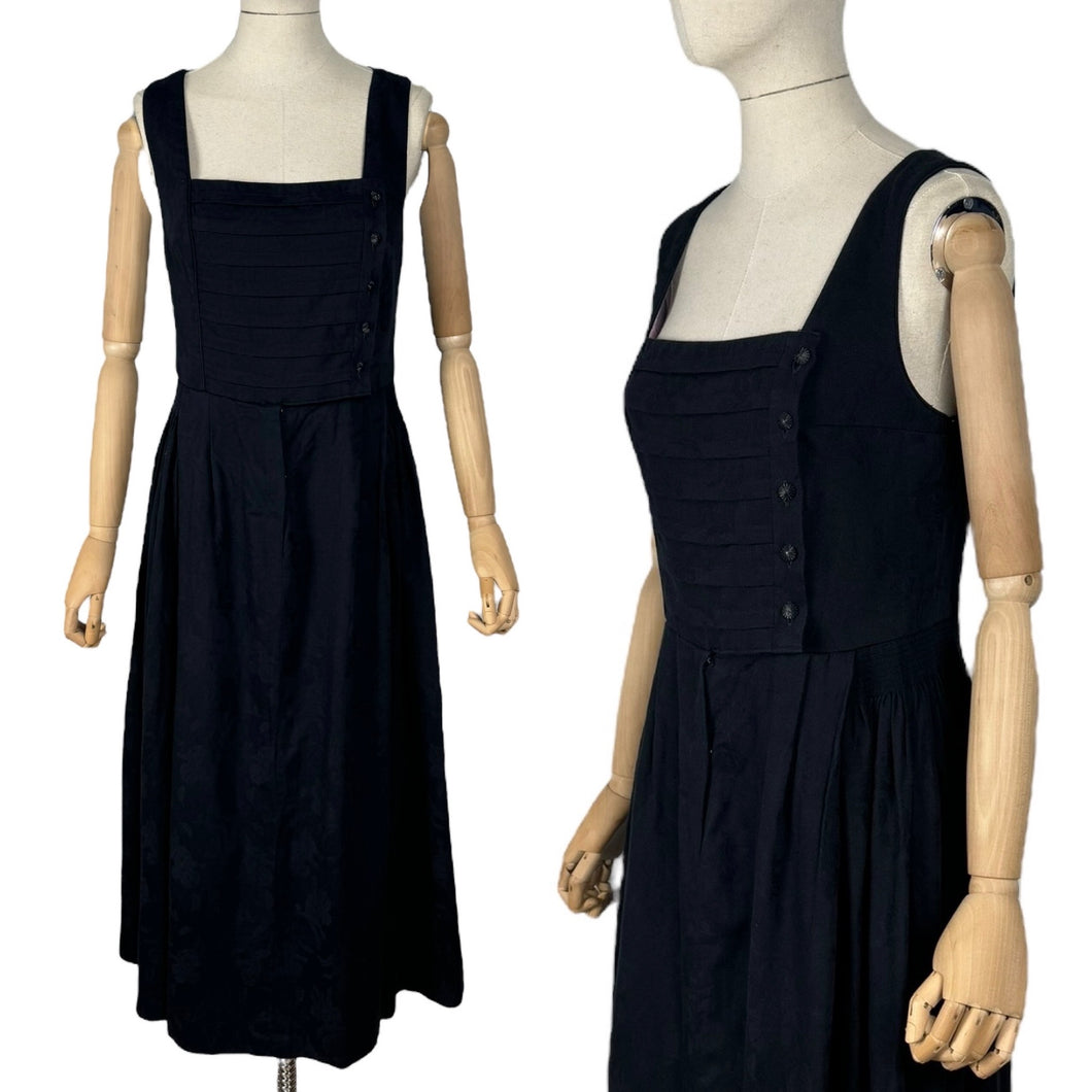 Vintage Austrian Traditional Black Dirndl Dress by Salzburger Trachten 1940s Style For You Vintage Austrian Traditional Black Dirndl Dress by Salzburger Trachten 1940s Style For You