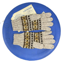 Load image into Gallery viewer, Vintage Pure Wool Fair Isle Gloves in Brown, Cream and Orange *
