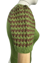 Load image into Gallery viewer, Reproduction 1940&#39;s Hand Knitted Stripe Jumper in Turtle Green and Brown Pure Wool - Bust 32 34
