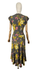 Load image into Gallery viewer, Original 1940's Dark Grey Floral Print Pink and Mustard Crepe Day Dress with Peplum - Bust 34 35 *

