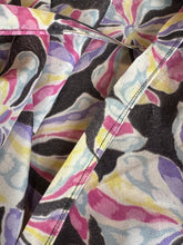 Load image into Gallery viewer, Original 1940&#39;s Novelty Print Dressing Gown - Black with Vibrant Bow Print - Bust 34 36 38
