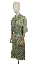 Load image into Gallery viewer, Original 1940&#39;s Volup Linen Day Dress in Yellow, Blue, Green and White - Bust 42 44 *
