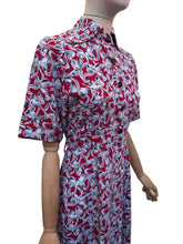Load image into Gallery viewer, Original 1940's Novelty Print Day Dress with Bow Print in Red, Black and Grey - Bust 34
