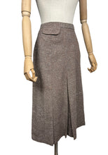 Load image into Gallery viewer, Original 1940&#39;s Brown and White Tweed Pleated Skirt with Pocket - Waist 26&quot;
