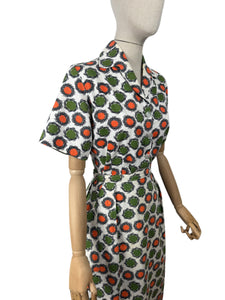 Original 1950's White, Orange, Green and Black Barkcloth Blouse and Skirt Suit - Bust 38 *