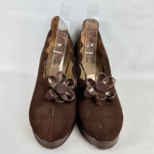 Load image into Gallery viewer, Original 1940's CC41 High Style Platform Shoes with Scalloped Edge - UK 5.5 6
