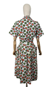 Original 1950's White, Orange, Green and Black Barkcloth Blouse and Skirt Suit - Bust 38 *