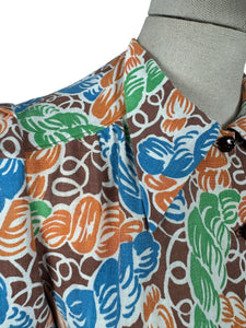 1940's Reproduction Novelty Print Blouse with Skeins of Wool in Orange, Blue and Green on a Brown and White Base Made From an Original 1940's Feed Sack - Bust 32 34