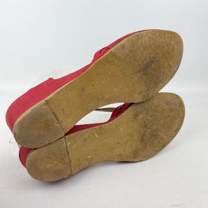 Original 1950's Red Canvas Gayday Sandals with Pastel Tartan Lining - UK 5