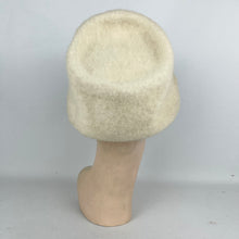 Load image into Gallery viewer, Original 1950&#39;s 1960’s Cream Fur Felt Hat with Glass Button Decoration *
