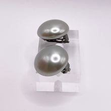 Load image into Gallery viewer, Original 1950&#39;s Classic Grey Glass Clip on Earrings
