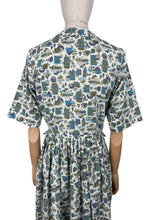 Load image into Gallery viewer, Vintage 1950&#39;s 1960&#39;s Lightweight Cotton Novelty Print Shirtwaister Dress in Purple, Blue and Green - Bust 36
