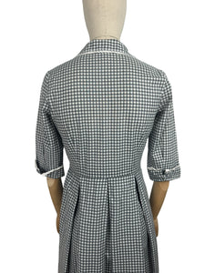 Original 1950's Blue, Black and White Check Dress with Lace Trim - Bust 34 35 *