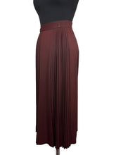 Load image into Gallery viewer, Original 1940's Warm Brown Lightweight Wool Pleated Skirt - Waist 24
